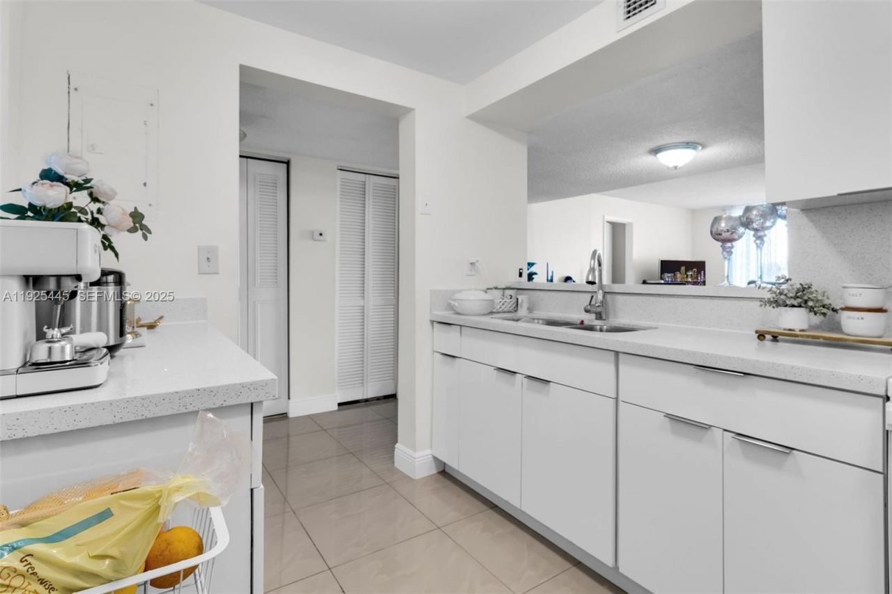 14180 SW 84th St, Unit 205-G, Miami, FL 33183 Photo