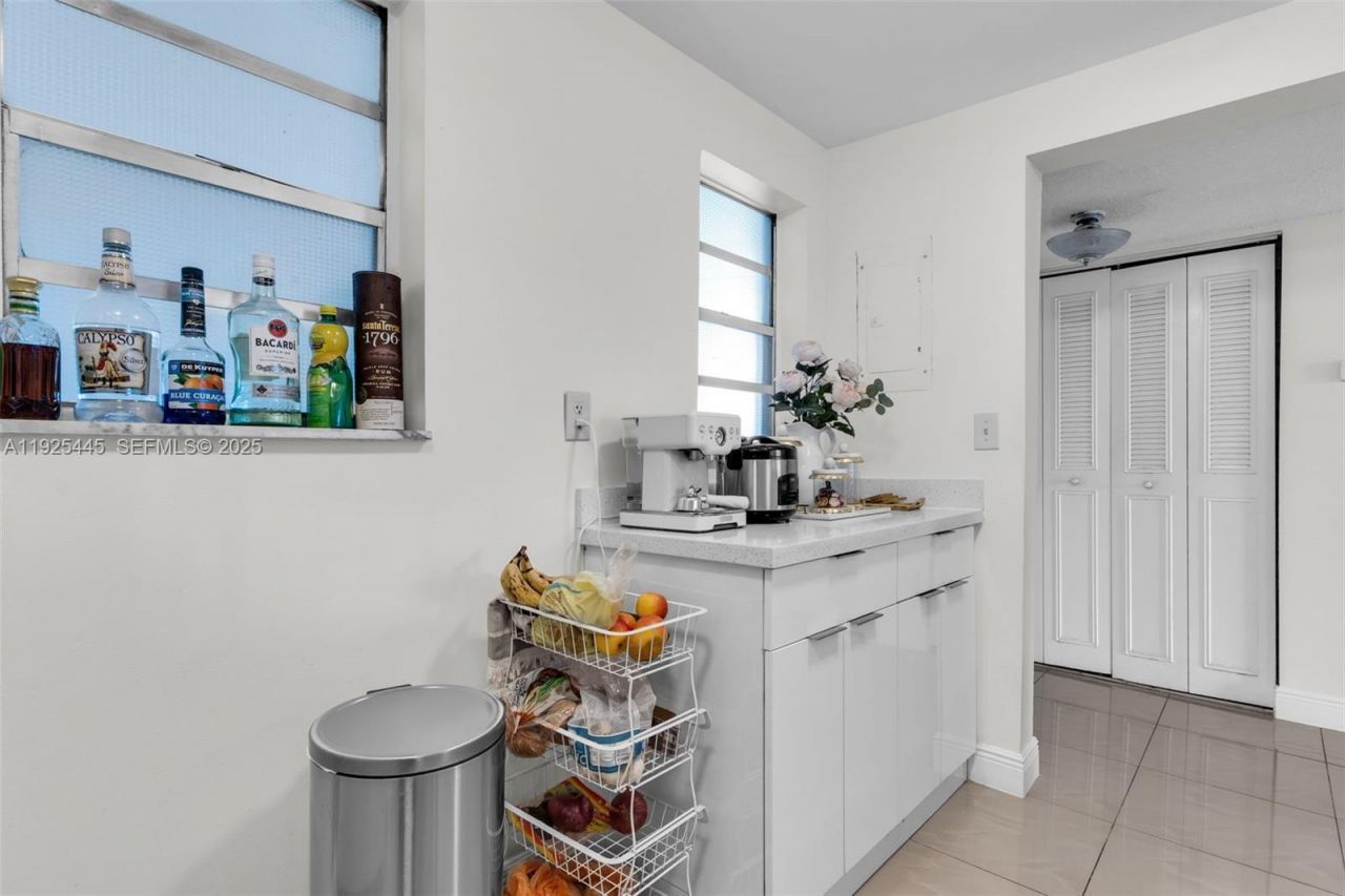 14180 SW 84th St, Unit 205-G, Miami, FL 33183 Photo