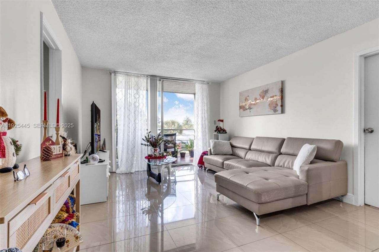 14180 SW 84th St, Unit 205-G, Miami, FL 33183 Photo