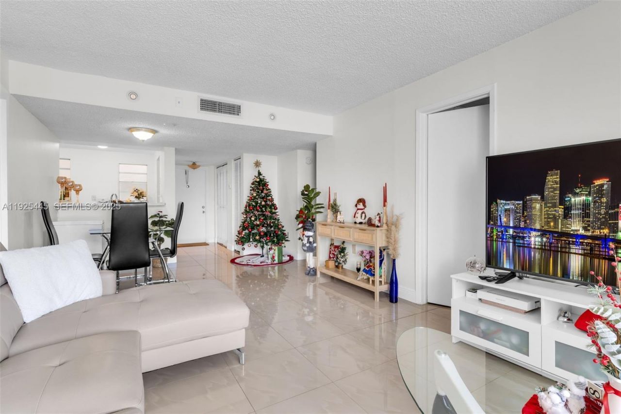 14180 SW 84th St, Unit 205-G, Miami, FL 33183 Photo