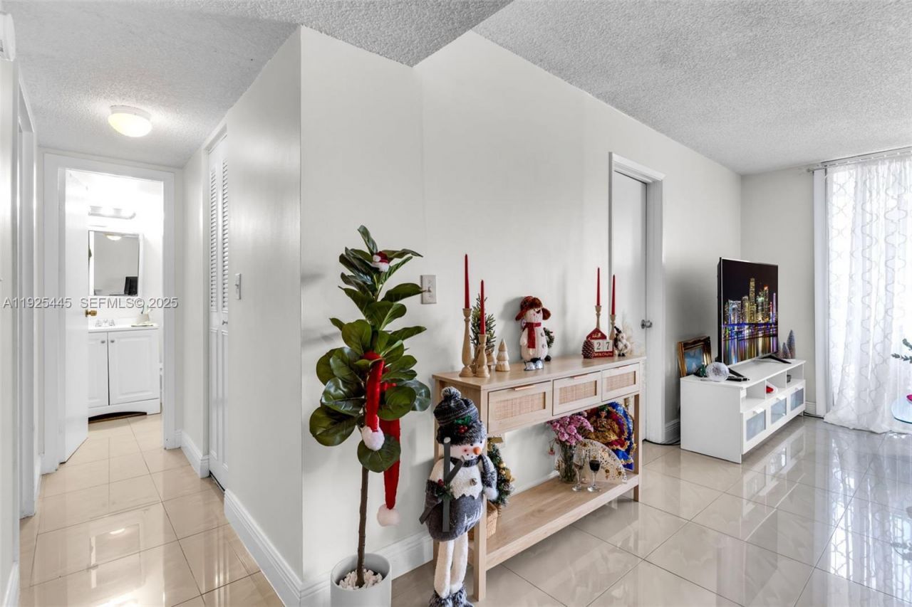14180 SW 84th St, Unit 205-G, Miami, FL 33183 Photo