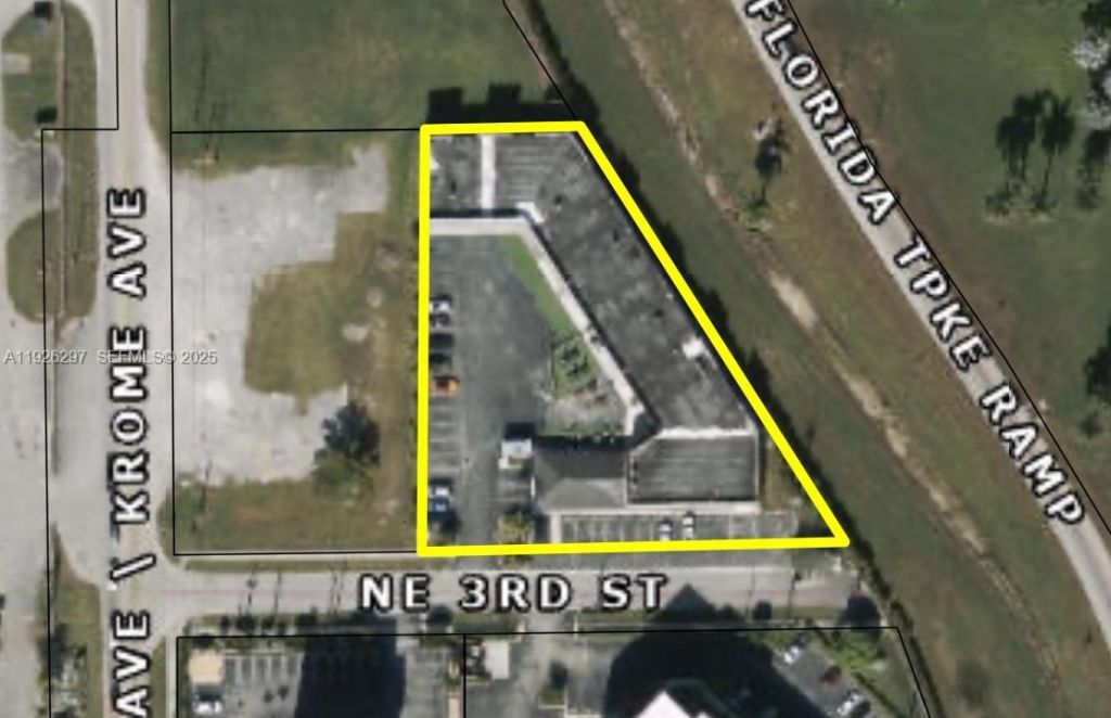 10 NE 3rd St, Florida City, FL 33034 Photo