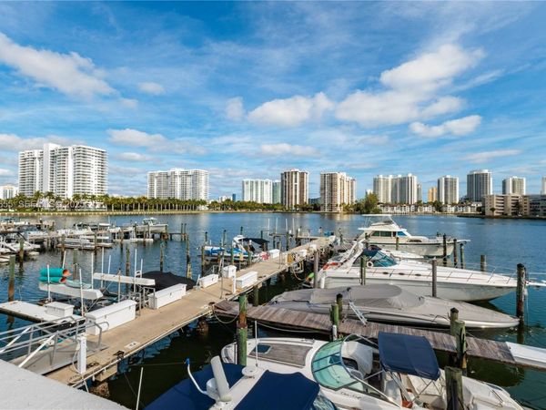 18011 Biscayne Blvd, Unit 1501, Aventura, FL 33160