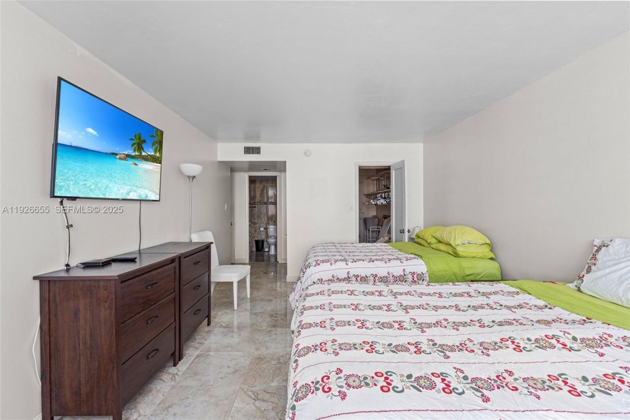 18011 Biscayne Blvd, Unit 1501, Aventura, FL 33160 Photo