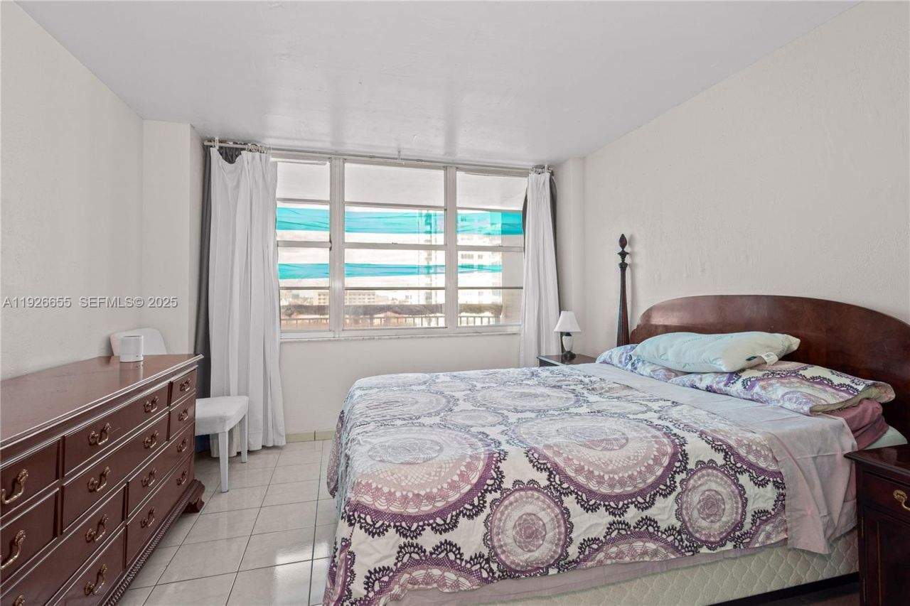 18011 Biscayne Blvd, Unit 1501, Aventura, FL 33160 Photo