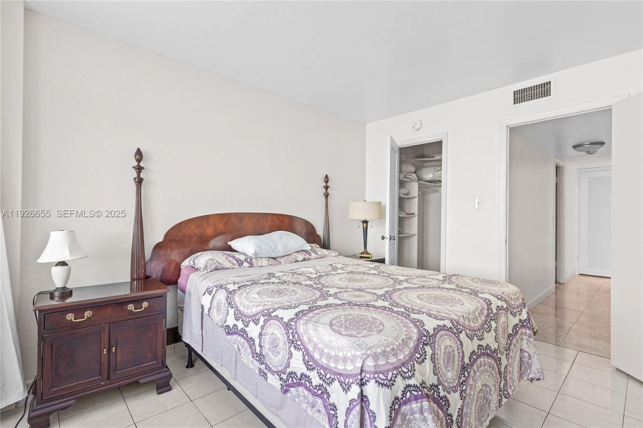 18011 Biscayne Blvd, Unit 1501, Aventura, FL 33160 Photo