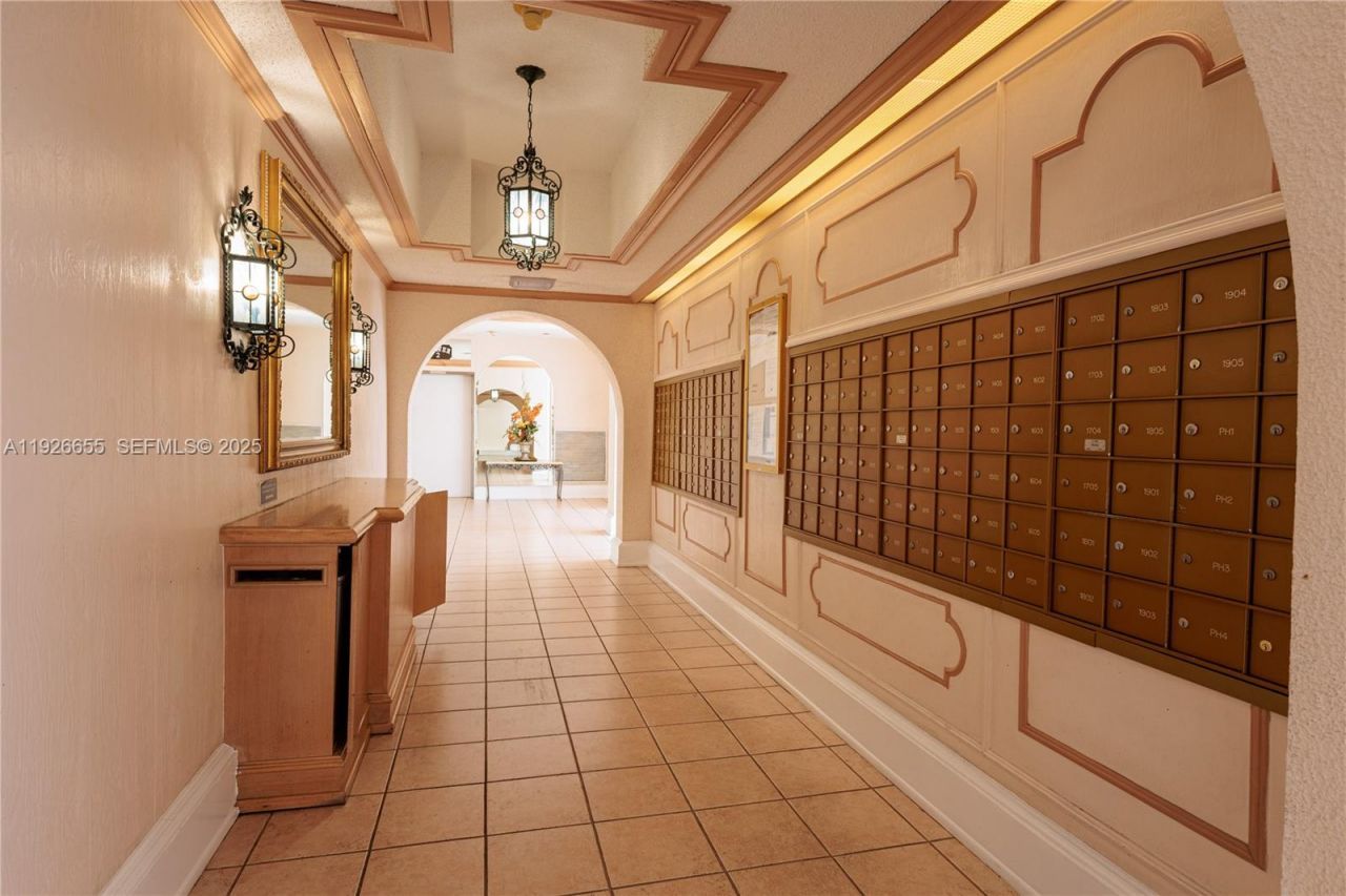 18011 Biscayne Blvd, Unit 1501, Aventura, FL 33160 Photo