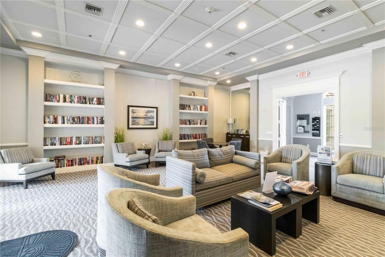 4218 64th Drive E, Sarasota, FL 34243 Photo