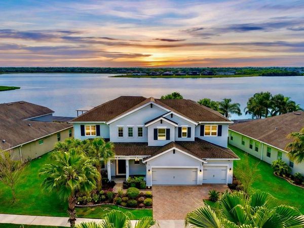 11333 Lake Lucaya Dr, FL 33579