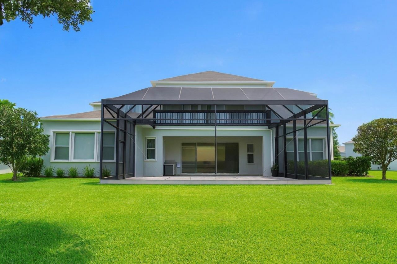 11333 Lake Lucaya Dr, , FL 33579 Photo