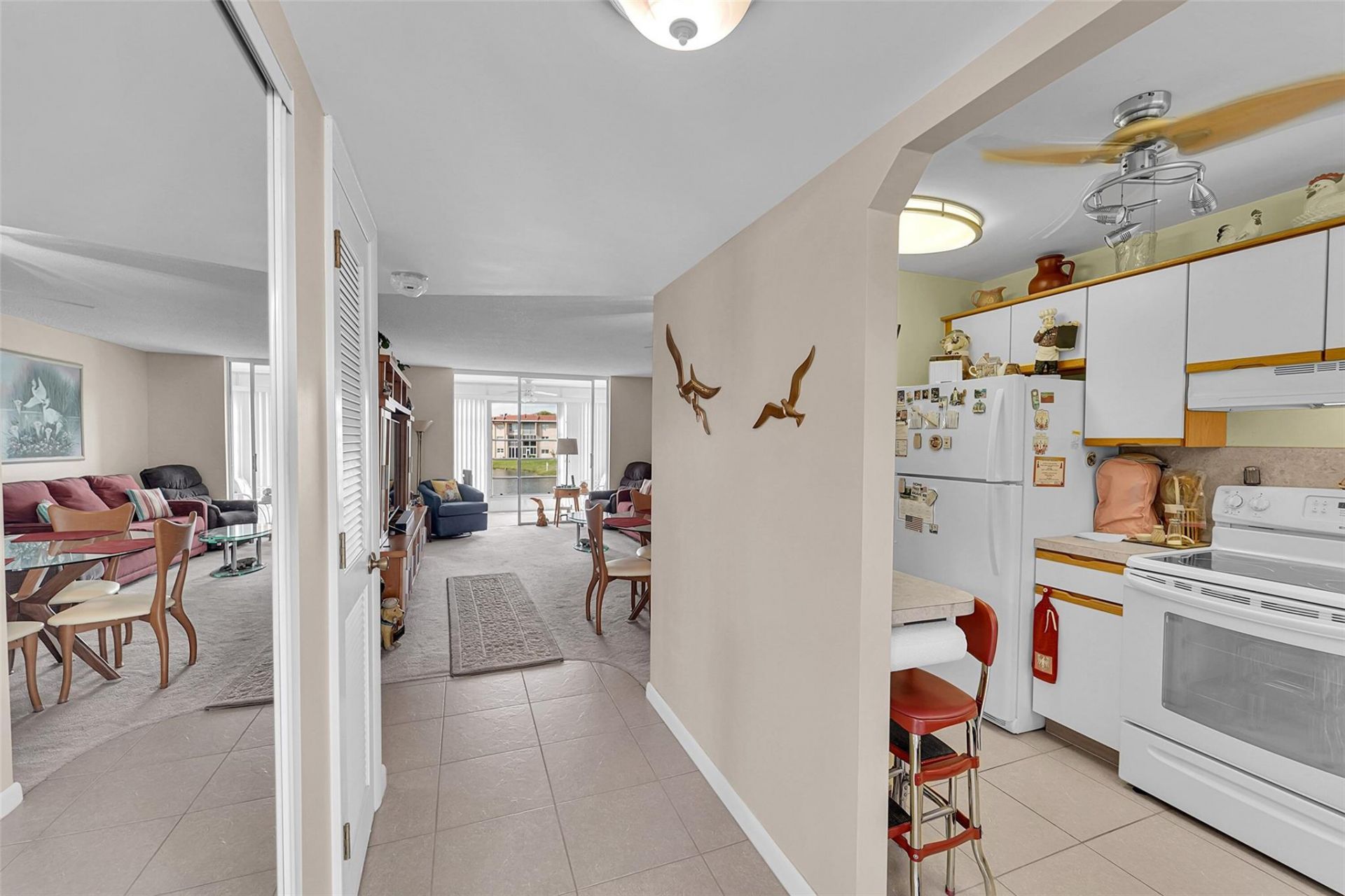 8880 Sunrise Lakes Boulevard, Unit 209, Sunrise, FL 33322 Photo