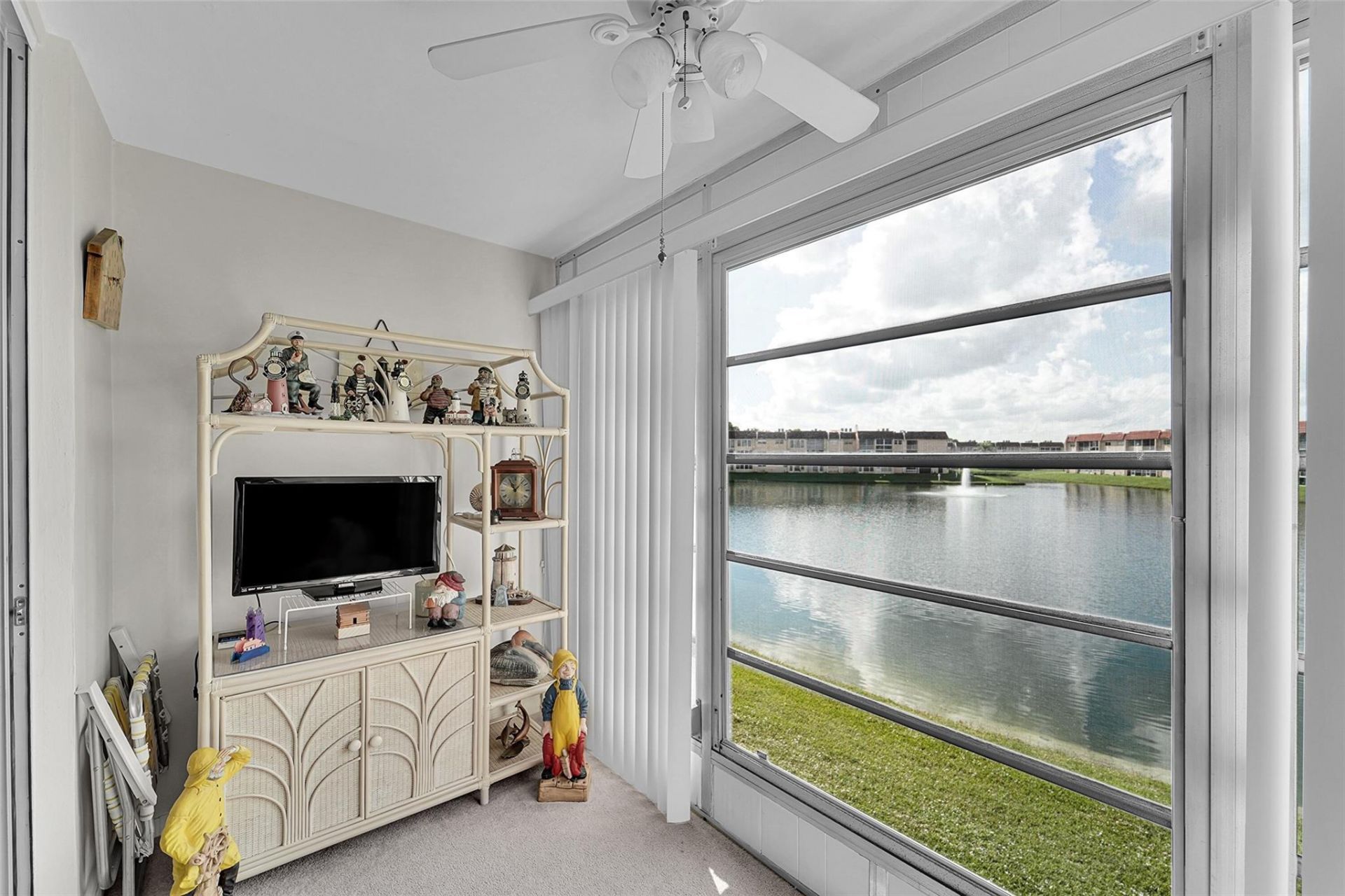 8880 Sunrise Lakes Boulevard, Unit 209, Sunrise, FL 33322 Photo