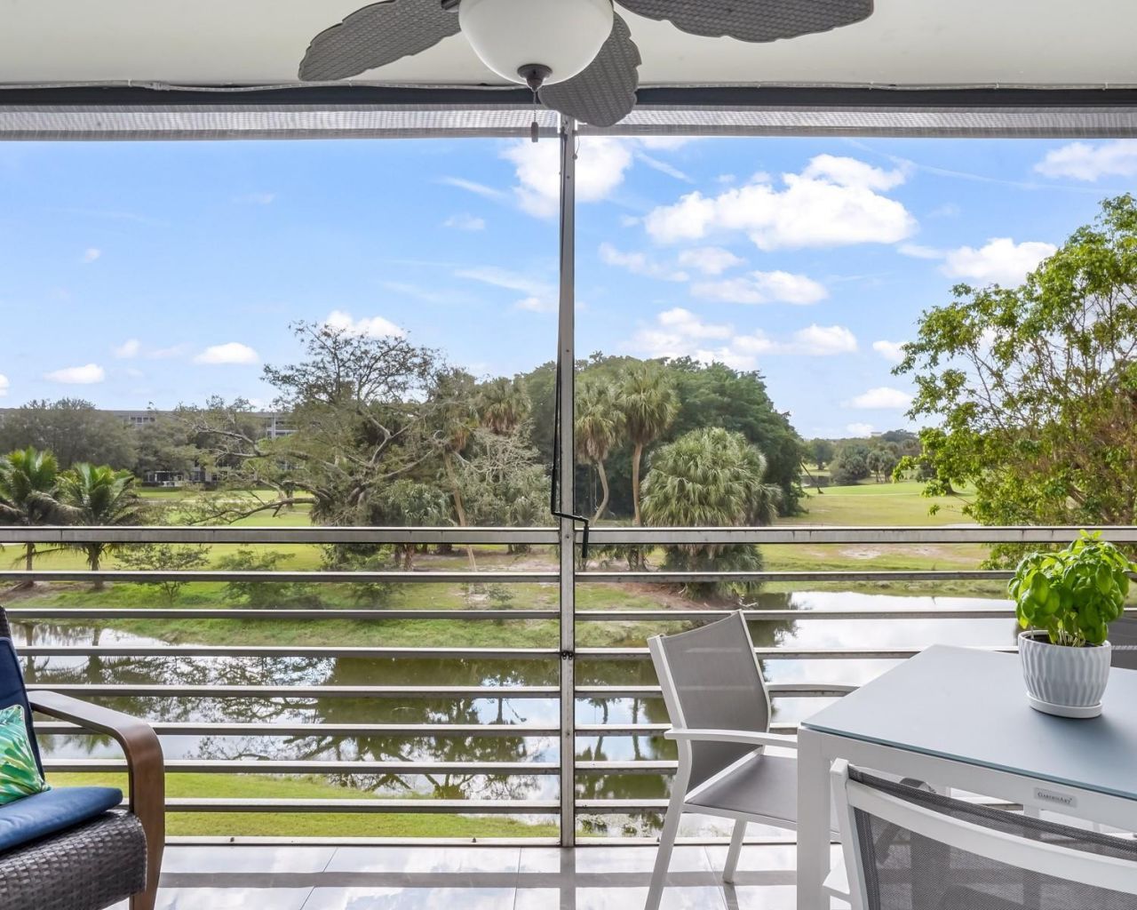 3510 Oaks Way, Unit 306, Pompano Beach, FL 33069 Photo