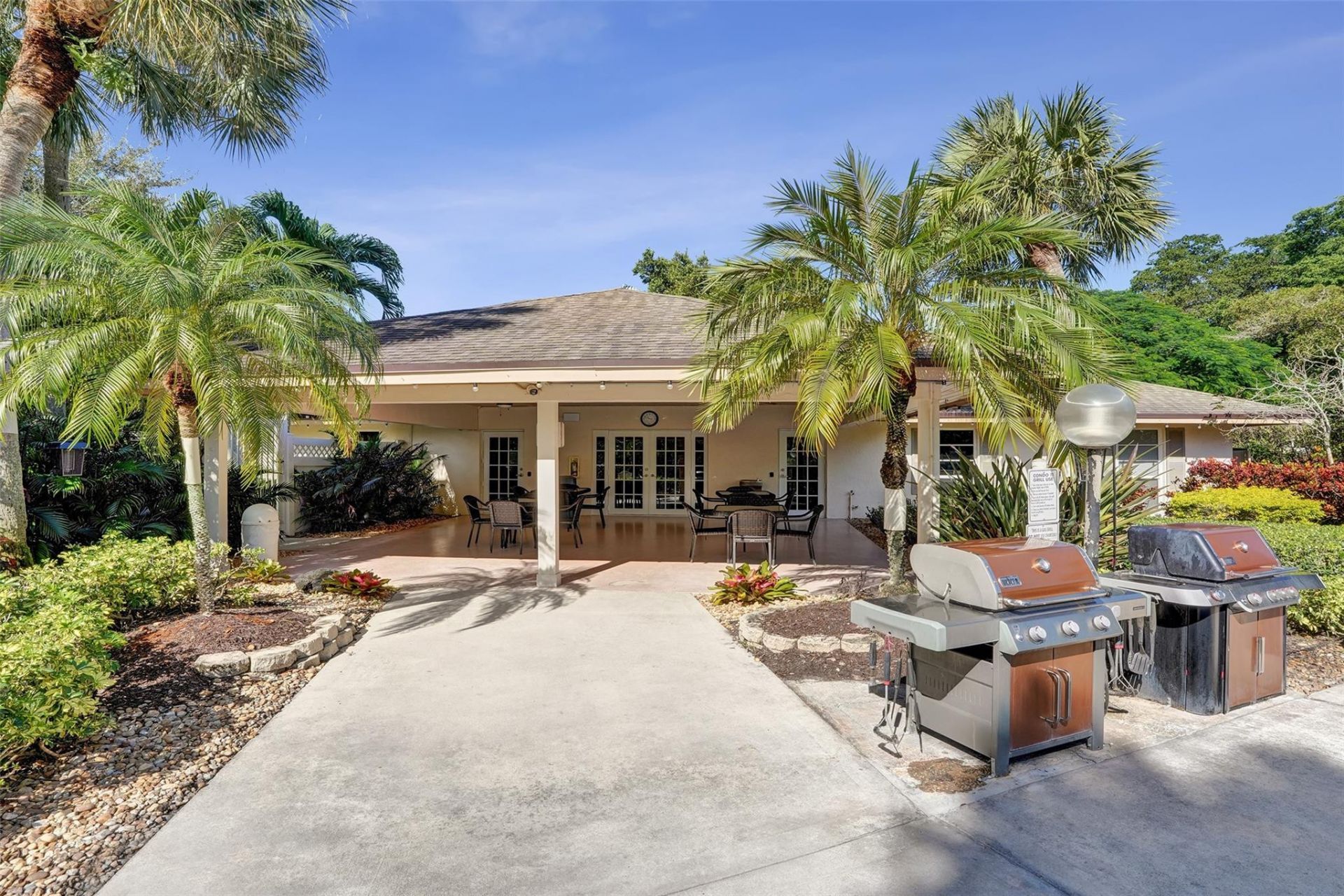 3510 Oaks Way, Unit 306, Pompano Beach, FL 33069 Photo