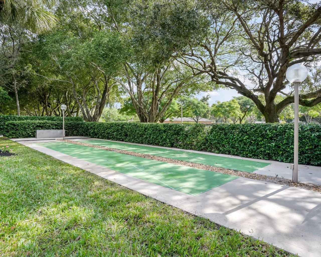 3510 Oaks Way, Unit 306, Pompano Beach, FL 33069 Photo