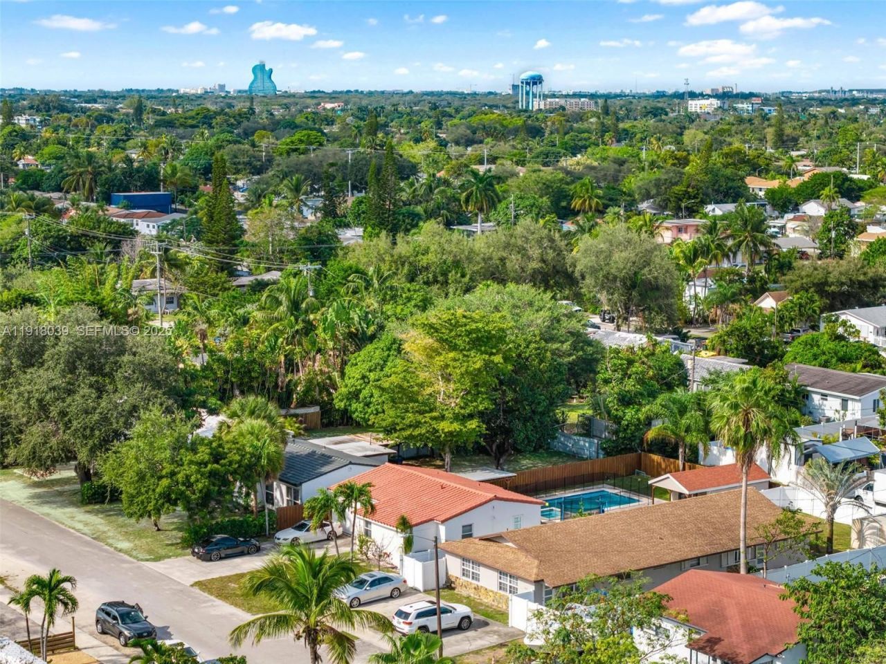 2215 Cleveland St, Hollywood, FL 33020 Photo