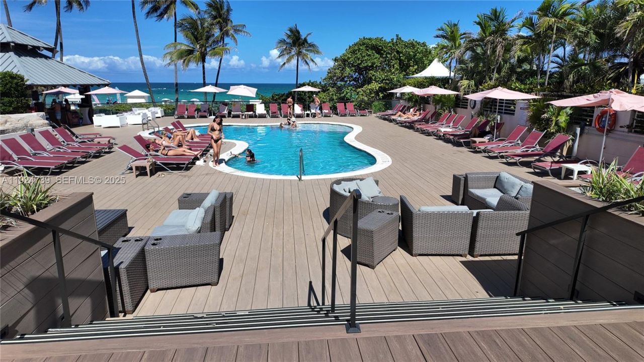 5225 Collins Ave, Unit 1204, Miami Beach, FL 33140 Photo