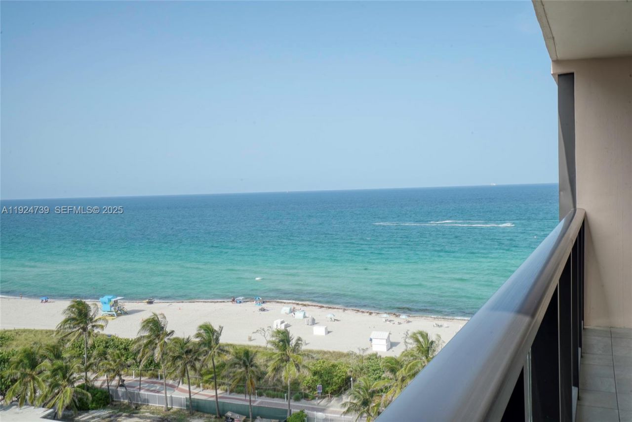 5225 Collins Ave, Unit 1204, Miami Beach, FL 33140 Photo