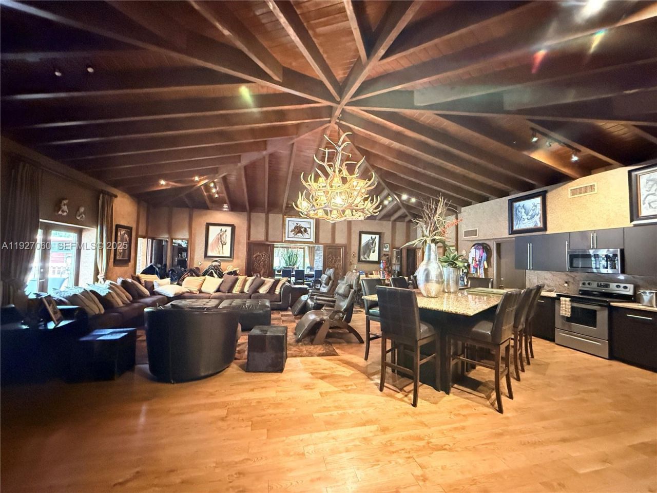 5877 SW 123rd Ave, Unit Main, Miami, FL 33183 Photo