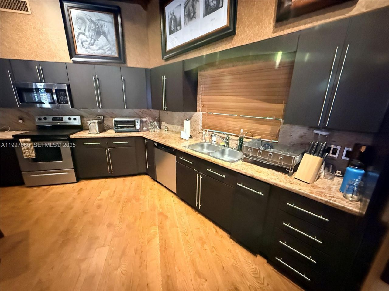 5877 SW 123rd Ave, Unit Main, Miami, FL 33183 Photo