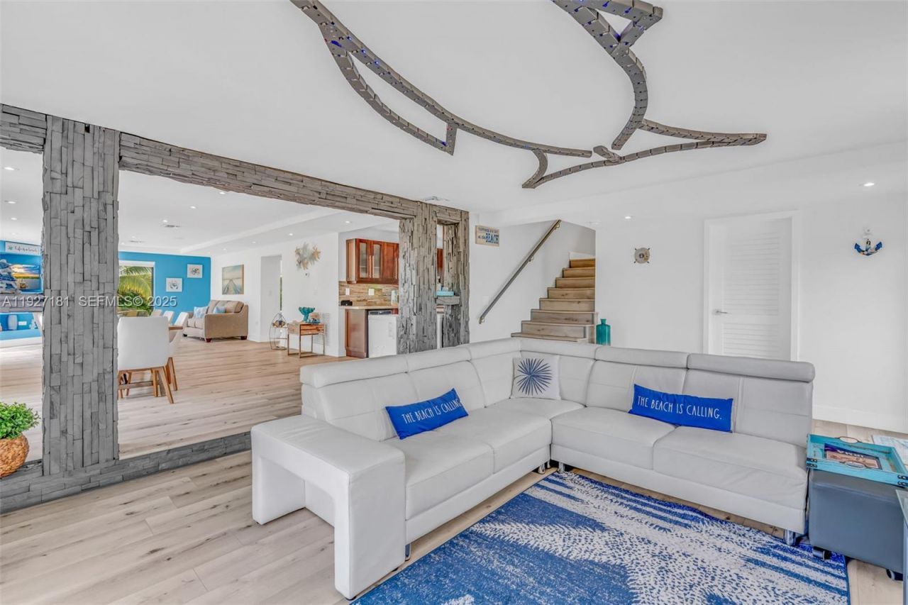 30468 Oleander Blvd, Big Pine Key, FL 33043 Photo