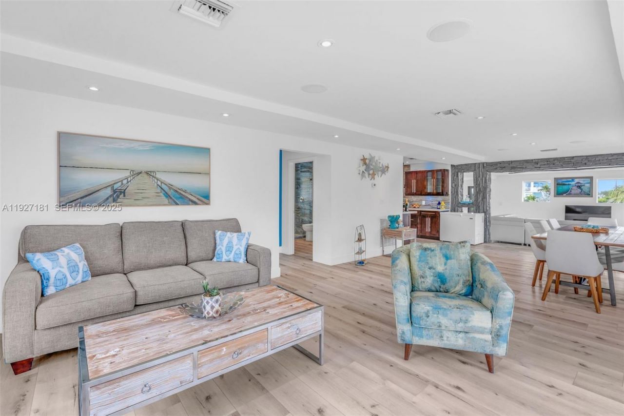 30468 Oleander Blvd, Big Pine Key, FL 33043 Photo