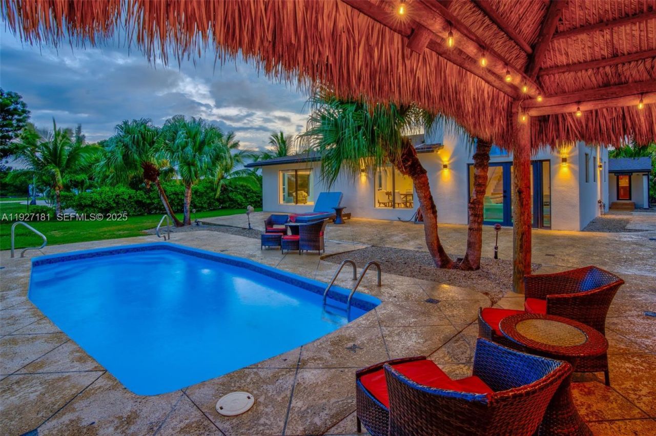 30468 Oleander Blvd, Big Pine Key, FL 33043 Photo