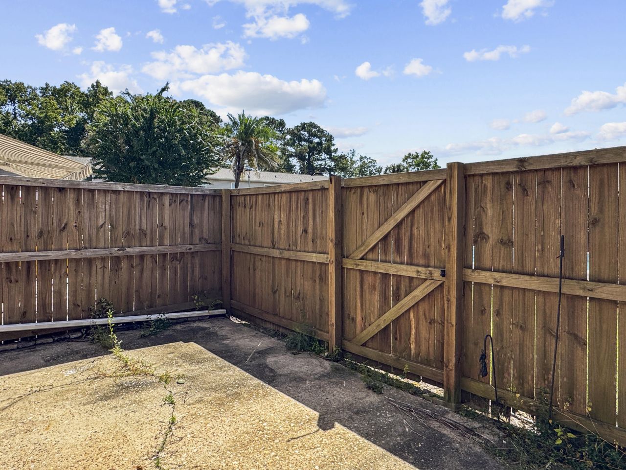 415 Parkdale Drive Photo 8