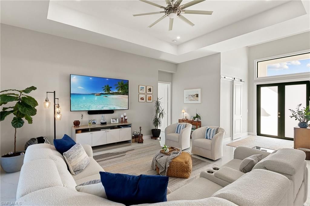 18288 Royal Hammock Blvd, Naples, FL 34114 Photo