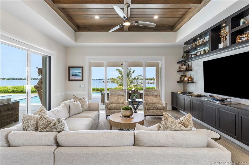 2842 SW Rivers End Way, Palm City, FL 34990 Photo