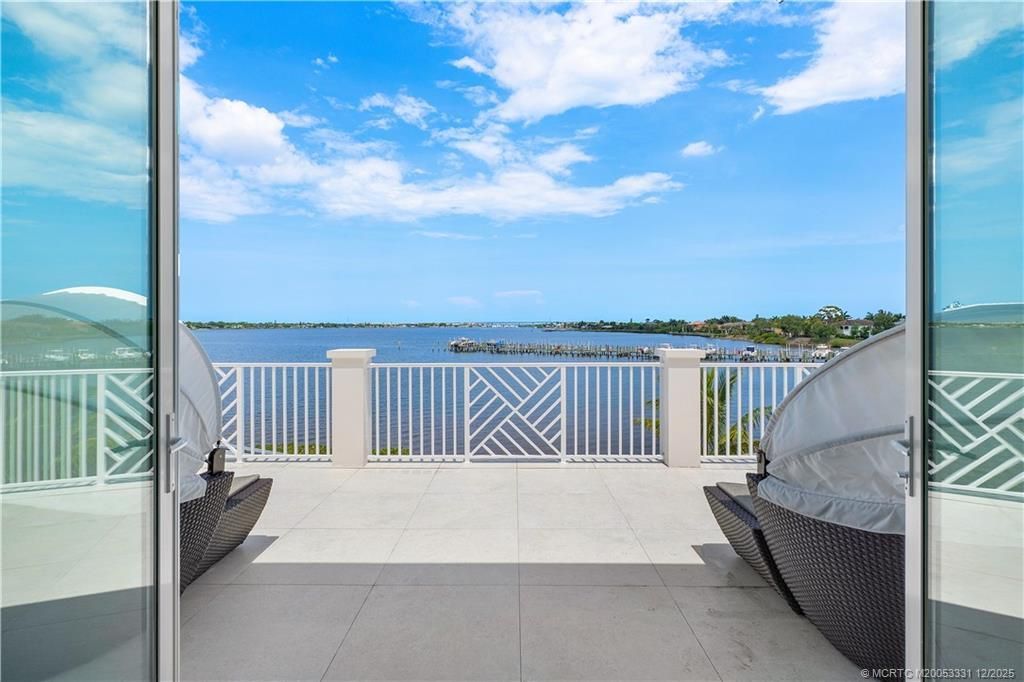 2842 SW Rivers End Way, Palm City, FL 34990 Photo