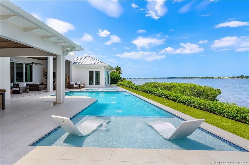 2842 SW Rivers End Way, Palm City, FL 34990 Photo