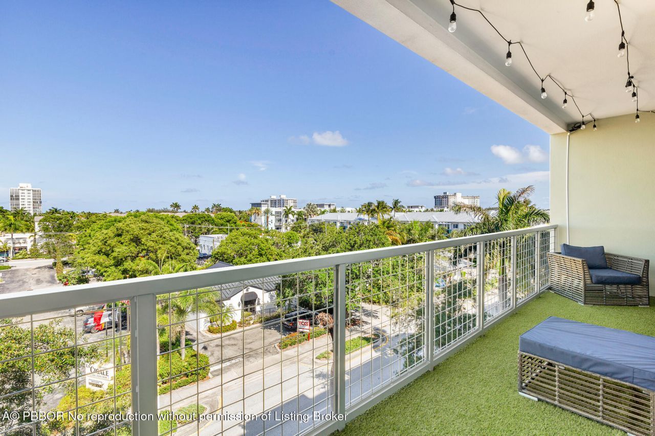 236 SE 5th Avenue, Unit 301, Delray Beach, FL 33483 Photo