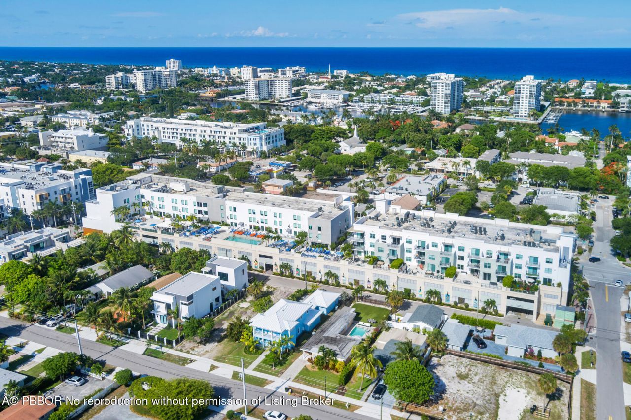 236 SE 5th Avenue, Unit 301, Delray Beach, FL 33483 Photo