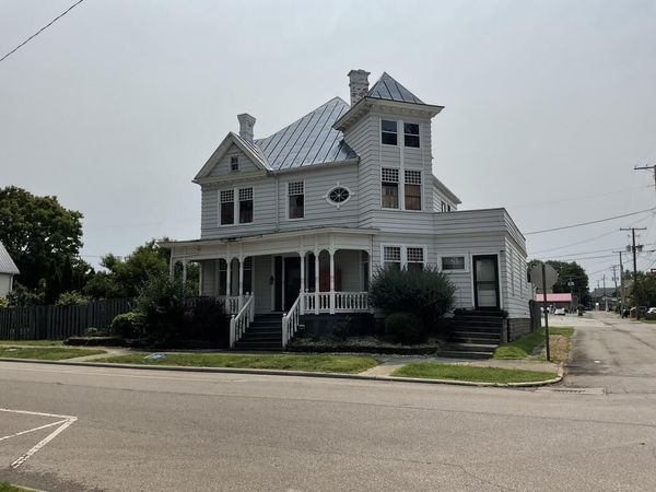 223 Rensselaer St, Bucyrus, OH 44820