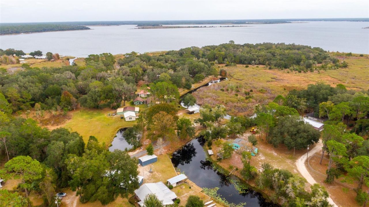 21162 NE 146th Place, Salt Springs, FL 32134 Photo