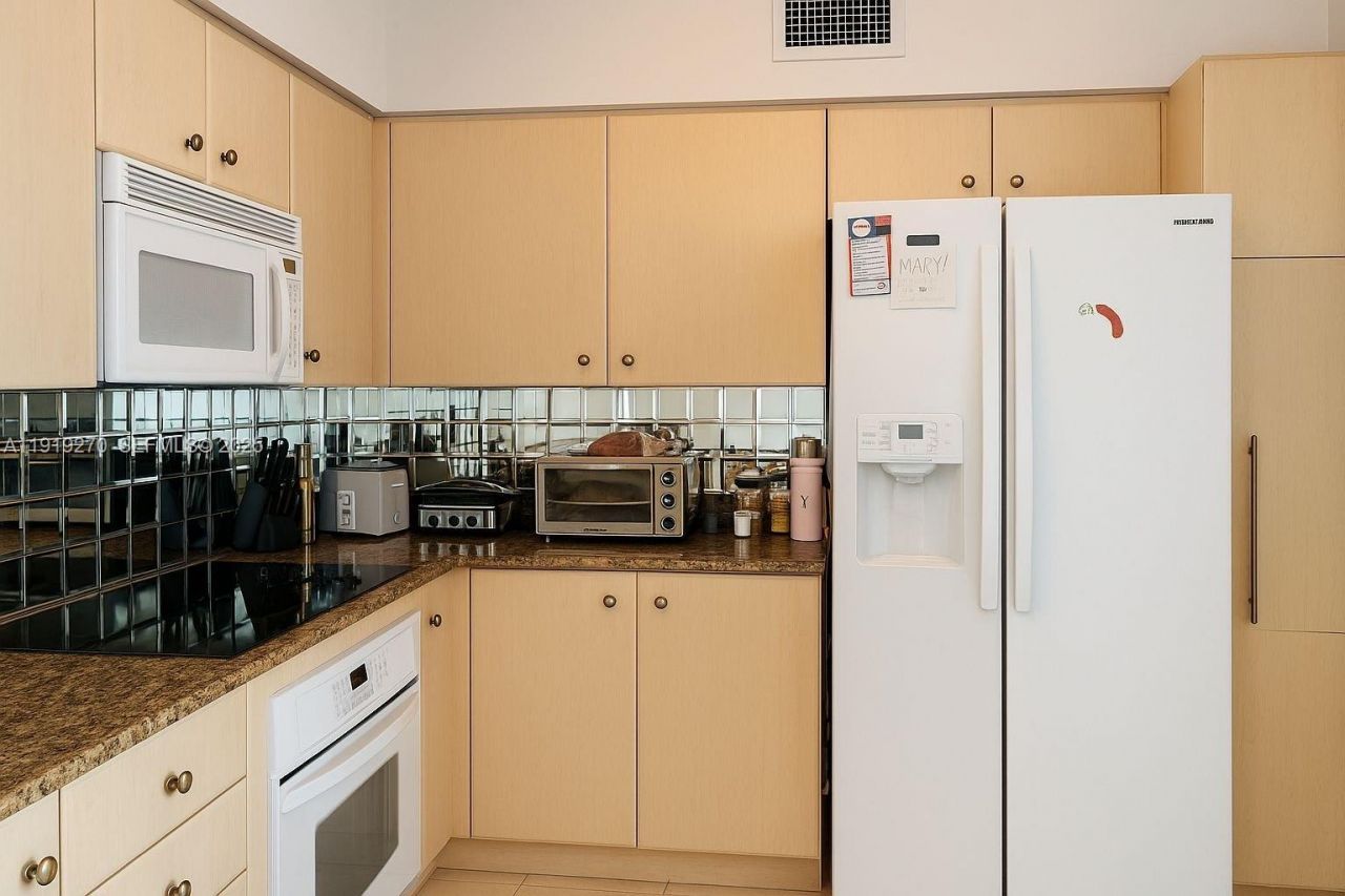 3370 Hidden Bay Dr, Unit 511, Aventura, FL 33180 Photo