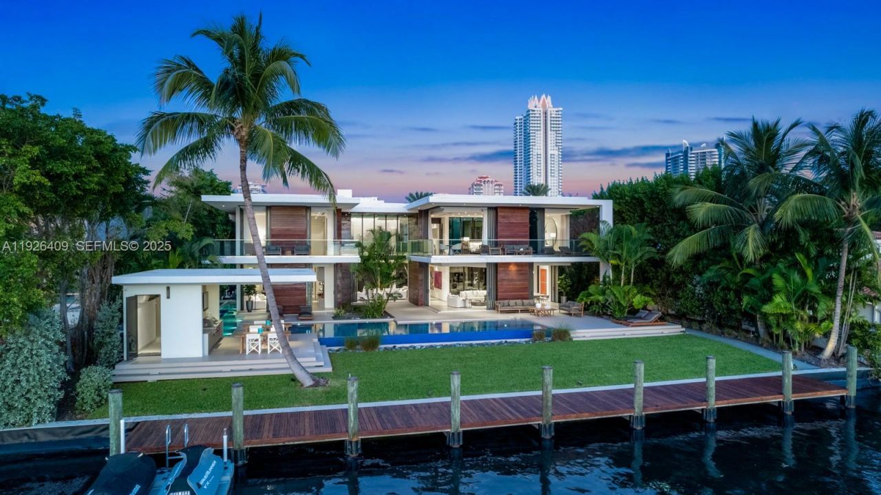 6480 Allison Rd, Miami Beach, FL 33141 Photo