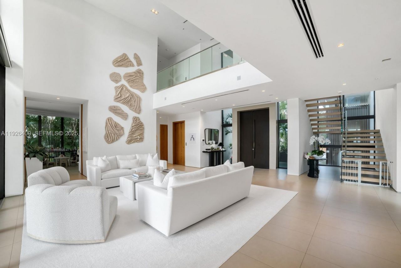 6480 Allison Rd, Miami Beach, FL 33141 Photo