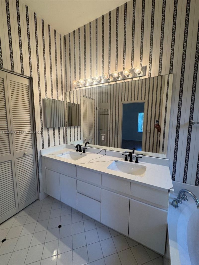 815 Vista Meadows Drive, Weston, FL 33327 Photo