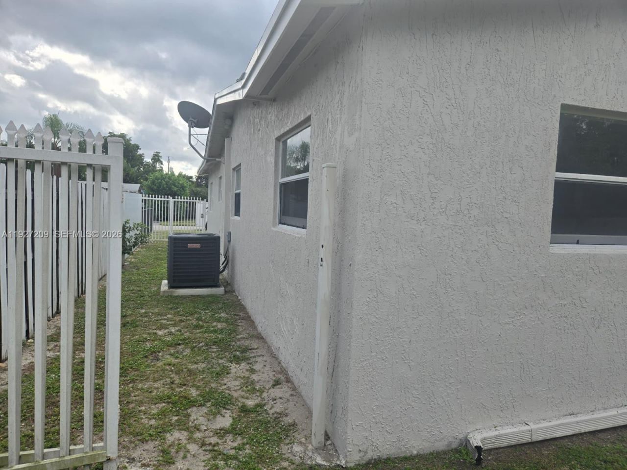 6455 Custer St, Hollywood, FL 33024 Photo