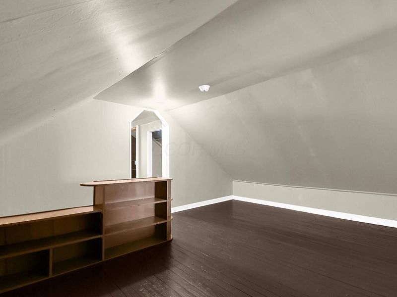 849 Ruby Avenue, Columbus, OH 43227 Photo 6