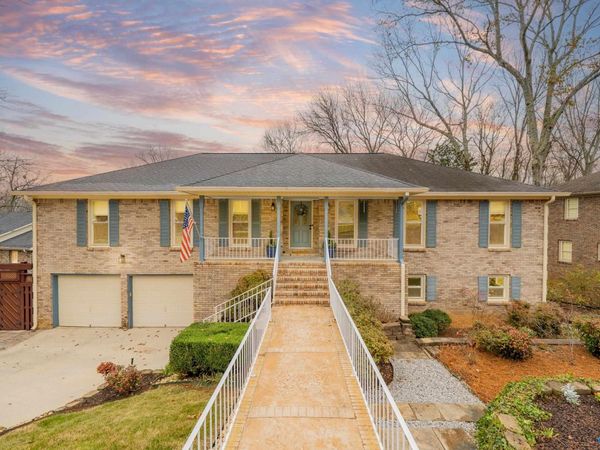 10011 Shades Road SE, Huntsville, AL 35803