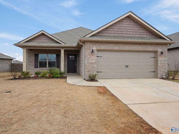 14542 Willow Rose Lane, Athens, AL 35613