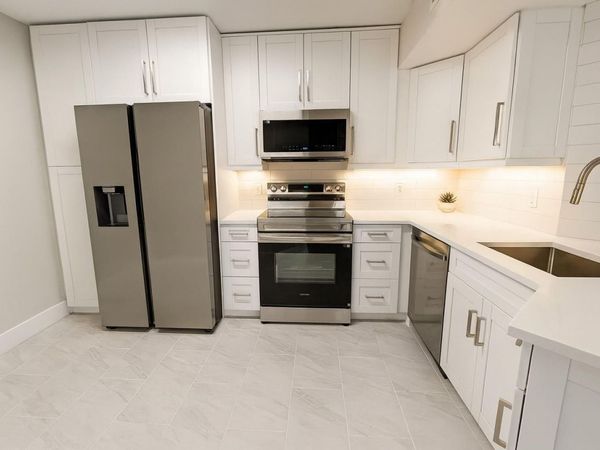 9055 Wiles Road, Unit 208, Coral Springs, FL 33067