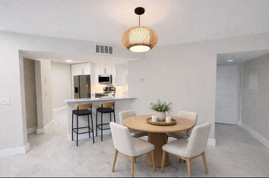 9055 Wiles Road, Unit 208, Coral Springs, FL 33067 Photo