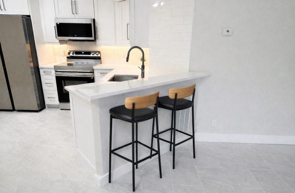 9055 Wiles Road, Unit 208, Coral Springs, FL 33067 Photo