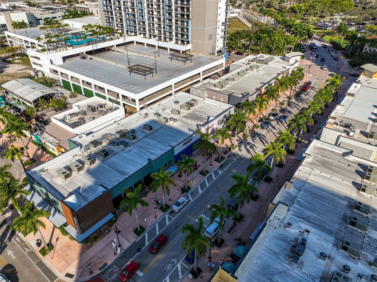 5300 Paseo Blvd, Unit 1910, Doral, FL 33166 Photo