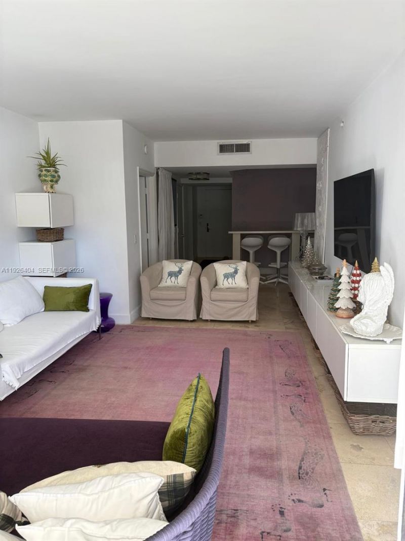 4779 Collins Ave, Unit 504, Miami Beach, FL 33140 Photo