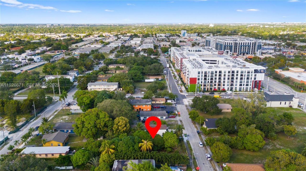 425 NW 7th Ter, Fort Lauderdale, FL 33311 Photo